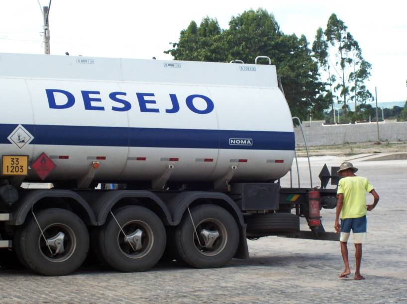 Jarbas Lopes também participa da mostra com a fotografia intitulada "Desejo"