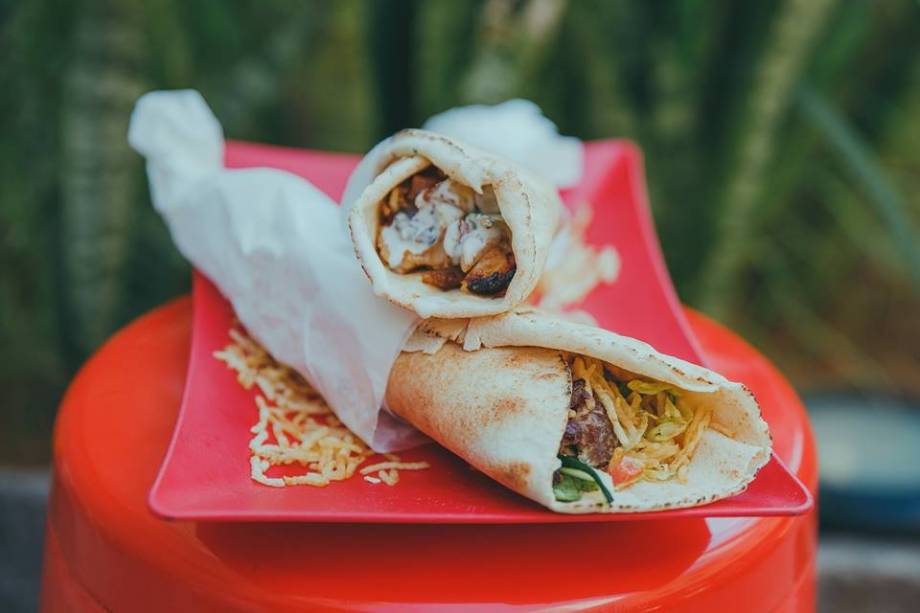 	Kebab recheado de carne, da Kebaberia 