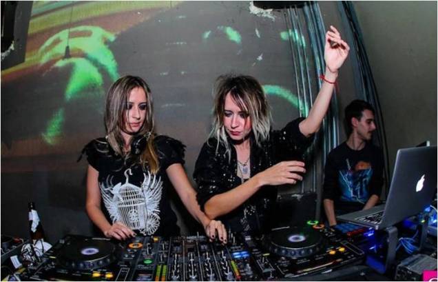 Keila e Kenia Boaventura: no toca-discos da balada