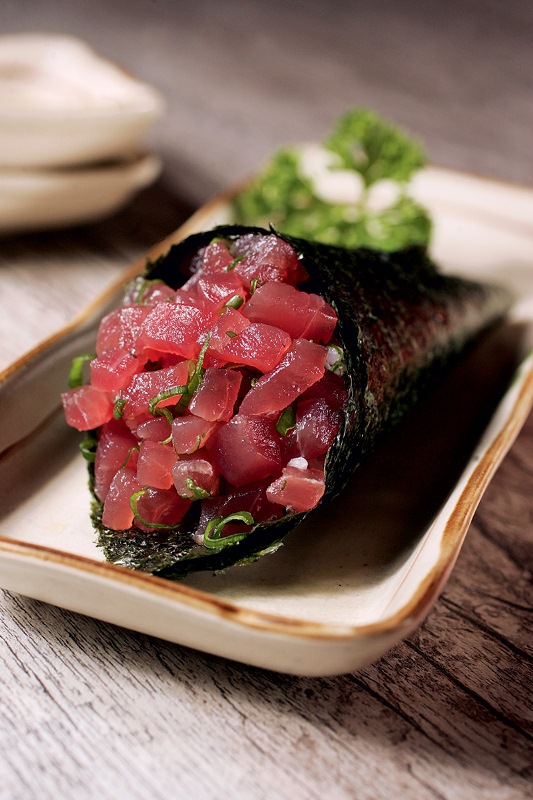 Temaki de atum: a pedida integra o rodízio no Kibô Sushi
