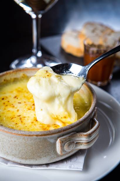 Bardega: raclette mineira