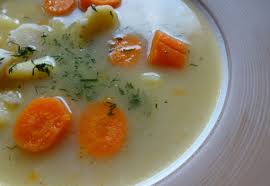 Krupnik: sopa de cevadinha com caldo de carne, cenoura e batata com toque de manteiga