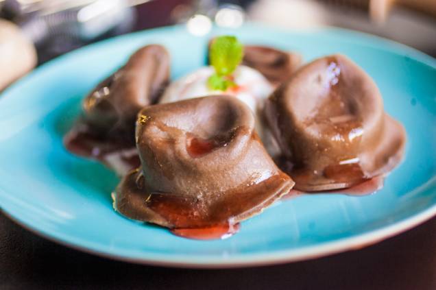Cappellacci de chocolate e avelã Cappellacci de chocolate e avelã
