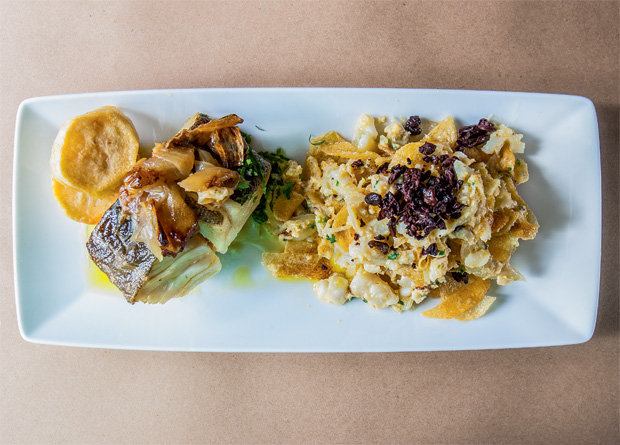 Duo de bacalhau ao forno e à bras