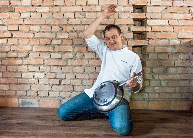 Fábio Vieira: da banda de reggae ao fogão, paixão pela cozinha brasileira Fábio Vieira: da banda de reggae ao fogão, paixão pela cozinha brasileira
