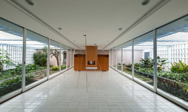 Para a exposição de estreia, os artistas representados pela galeria criaram obras inéditas Para a exposição de estreia, os artistas representados pela galeria criaram obras inéditas