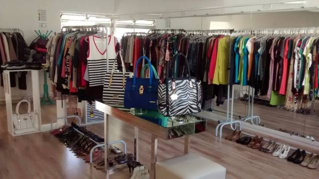 Mandarina: roupas novas e seminovas de marcas bacanas Mandarina: roupas novas e seminovas de marcas bacanas
