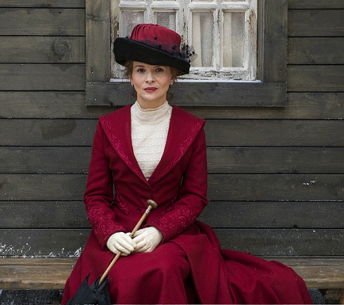 Josephine Peary (Juliette Binoche) é uma expedicionária que viaja ao Polo Norte em busca de seu marido, desbravador Josephine Peary (Juliette Binoche) é uma expedicionária que viaja ao Polo Norte em busca de seu marido, desbravador