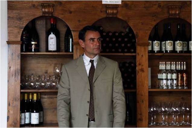 O Vinho Perfeito: Giovanni abandona o emprego de bancário para tornar-se um especialista em vinhos