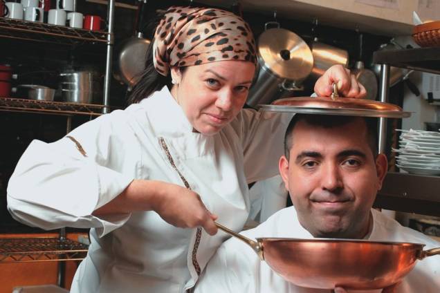 Jefferson e Janaína Rueda: o casal de chefs e proprietários Jefferson e Janaína Rueda: o casal de chefs e proprietários
