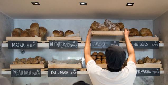 O balcão nos Jardins: dezesseis novos tipos de pão