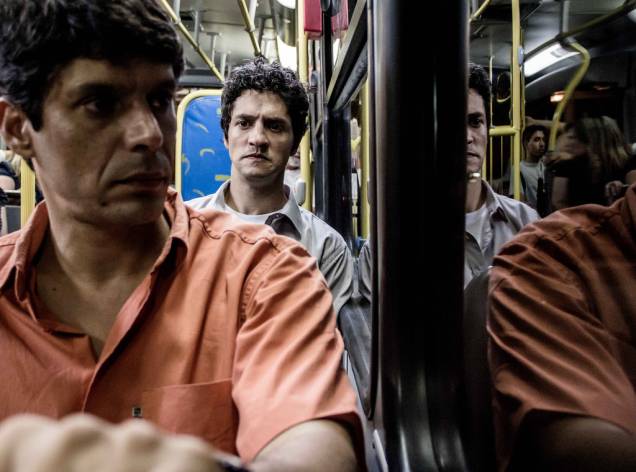 Para Minha Amada Morta: Lourinelson Vladmir e Fernando Alves Pinto num acerto de contas Para Minha Amada Morta: Lourinelson Vladmir e Fernando Alves Pinto num acerto de contas