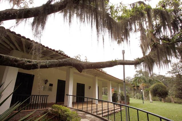 Por fim, o passeio ainda é histórico: trata-se de um terreno da antiga fazenda de arquitetura colonial do empresário Oscar Americano de Caldas Filho