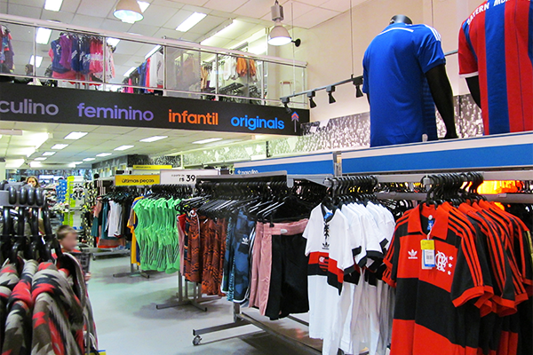 Adidas Outlet na Vila Mariana: peças de coleções passadas a preços mais baixos
