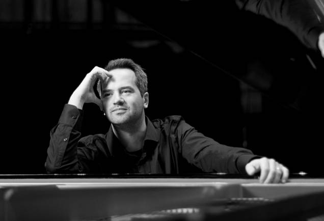 O pianista sueco Peter Jablonski