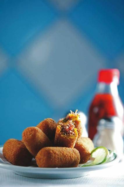 Maior sucesso da cozinha do Pirajá: croquetes de abóbora recheados de carne-seca