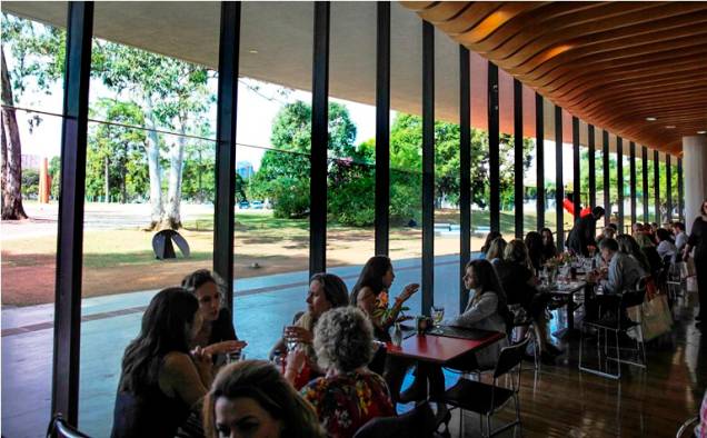 Prêt no MAM: almoço com vista para o Parque Ibirapuera