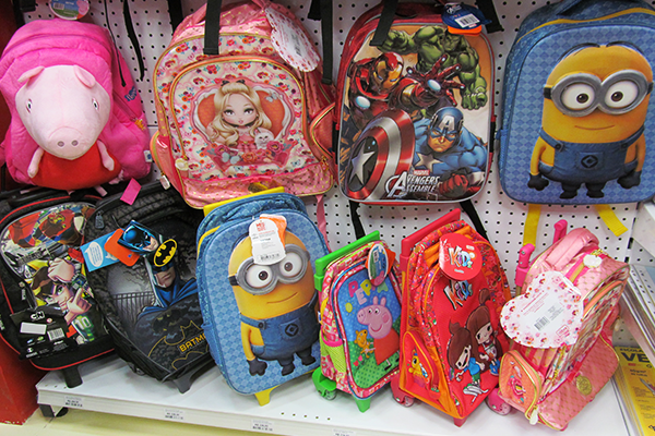 Mochilas infantis licenciadas