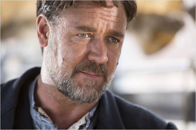 Em Promessas de Guerra um pai (Russell Crowe) busca os dois filhos desaparecidos Em Promessas de Guerra um pai (Russell Crowe) busca os dois filhos desaparecidos