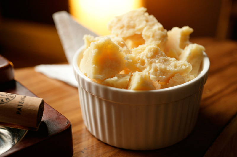 Para forrar o estômago: porção de parmesão Para forrar o estômago: porção de parmesão