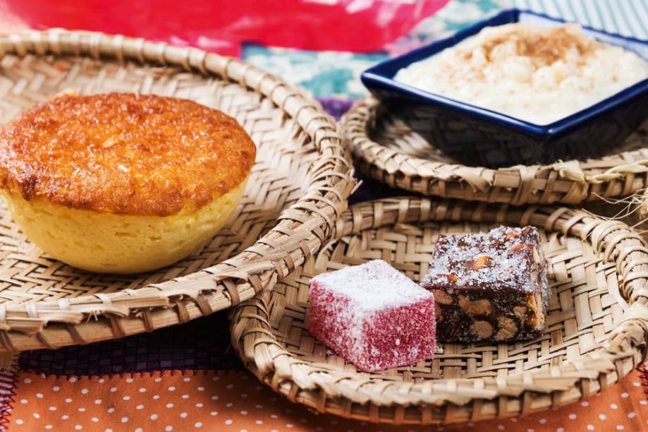 Bolo de milho, arroz-doce, pé de moça...: doces do Lá da Venda