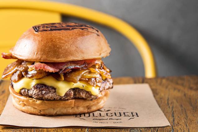 Red neck: sanduíche exclusivo da filial leva bacon e compota de cebola defumada