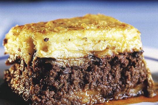 Acrópoles: torta de berinjela com carne moída e massa de batata