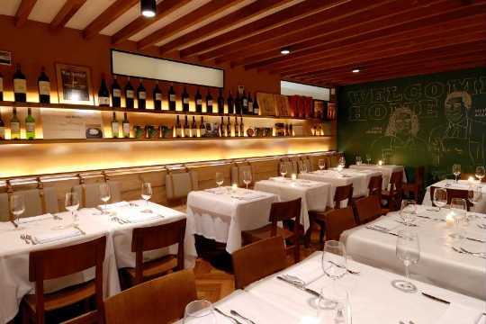 Salão do restaurante Serafina Salão do restaurante Serafina