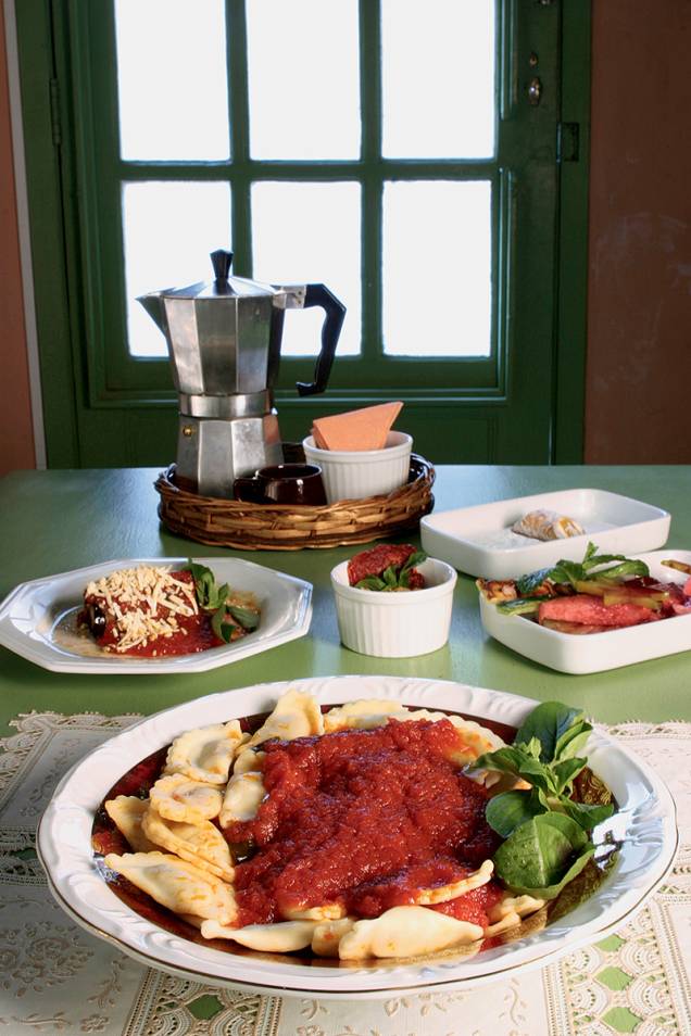 Ravióli do Taormina: pode levar recheio de carne bovina ou frutos do mar