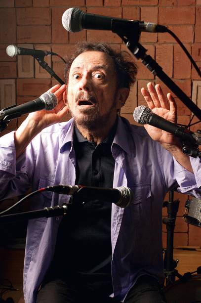 Tom Zé: parceria com artistas da geração Y