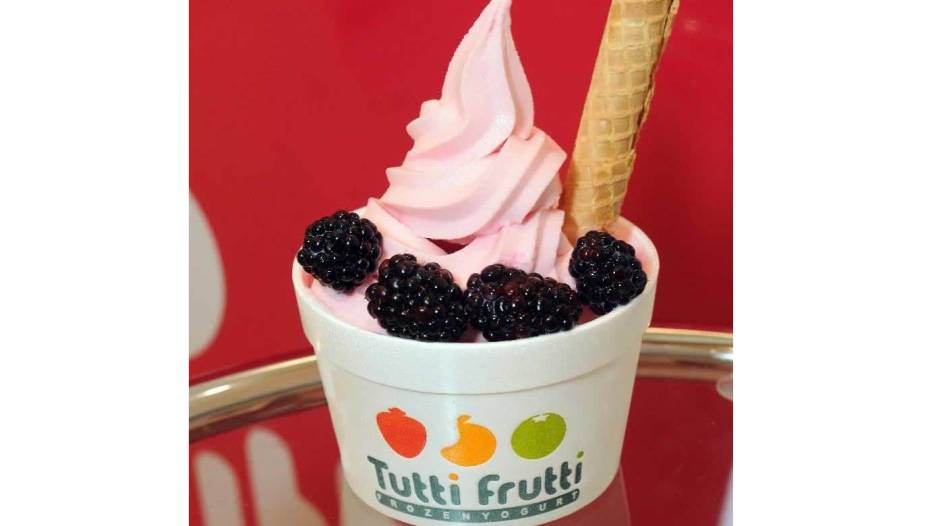 Tutti Frutti Frozen Yogurt