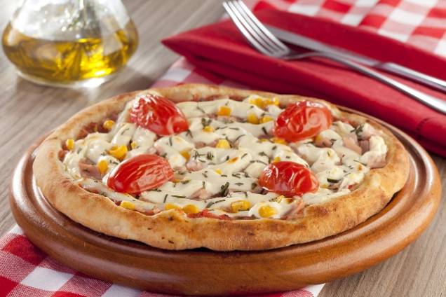 	Pizza Levíssima: no Viena, com peru, milho e cream cheese