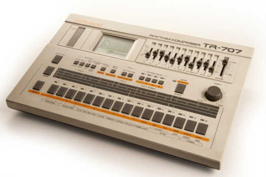Bateria eletrônica usada pelo DJ Hum nos anos 80 Bateria eletrônica usada pelo DJ Hum nos anos 80