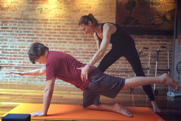 Mulher não desiste de lutar pela vida do marido após coma