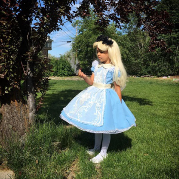 Estilista faz fantasias incríveis inspiradas nos personagens da Disney para seus filhos