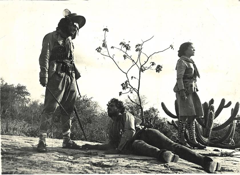 Deus e o Diabo na Terra do Sol: filme de Glauber Rocha ganha reprise na Mostra de Filmes Nordestinos