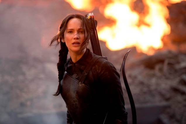 Jogos Vorazes – A Esperança: Parte 1: Jennifer Lawrence, a heroína tenta salvar o amigo Peeta