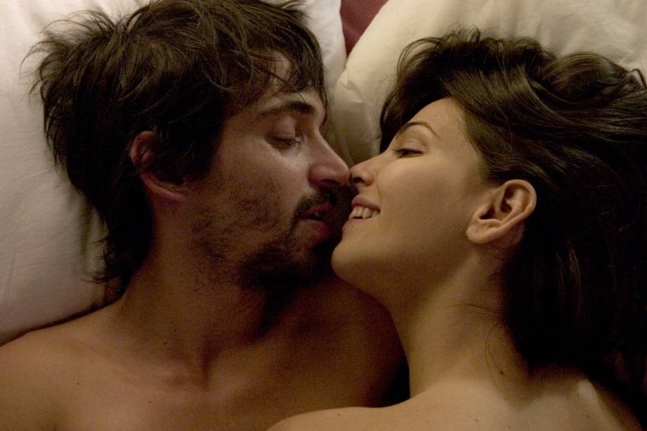 Cão sem Dono: Júlio Andrade e Tainá Müller estão no drama