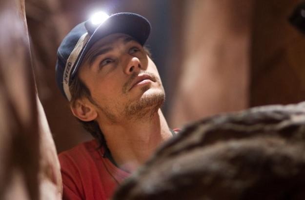 Baseado em fatos reais: 127 Horas narra a história do aventureiro Aron Ralston, que teve de amputar o braço ao ficar preso durante uma escalada Baseado em fatos reais: 127 Horas narra a história do aventureiro Aron Ralston, que teve de amputar o braço ao ficar preso durante uma escalada