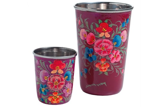 Bule de porcelana com infusor, R$ 156,80, e jogo para creme e açúcar, R$ 100,95 o par. Raul’s, Shopping Iguatemi, tel.: 3814-8532. Bule de porcelana com infusor, R$ 156,80, e jogo para creme e açúcar, R$ 100,95 o par. Raul’s, Shopping Iguatemi, tel.: 3814-8532.