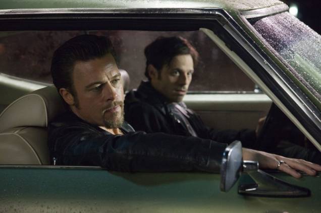 O Homem da Máfia: Brad Pitt (Jackie Cogan) faz o papel de um detetive O Homem da Máfia: Brad Pitt (Jackie Cogan) faz o papel de um detetive