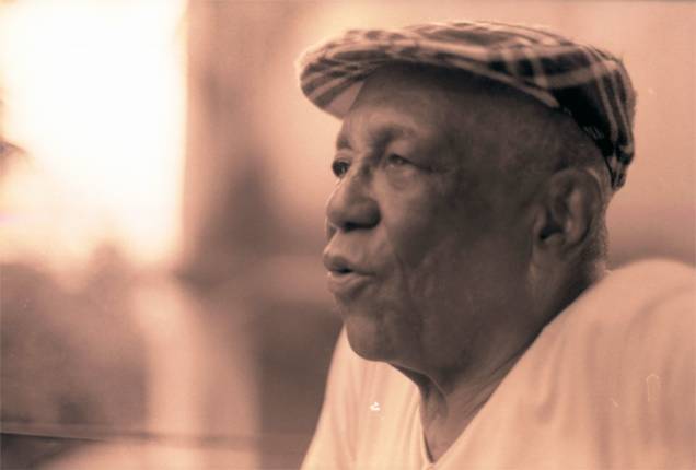 Onde a Coruja Dorme: documentário sobre os compositores que fizeram a cabeça de José Bezerra da Silva Onde a Coruja Dorme: documentário sobre os compositores que fizeram a cabeça de José Bezerra da Silva