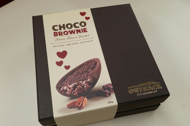 Surpresa na caixinha: chocolate amargo com recheio