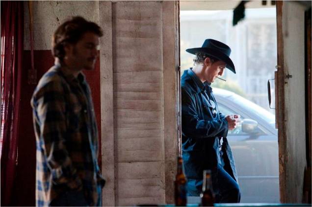Killer Joe - Matador de Aluguel: matador de aluguel contratado para assassinar a própria mãe de um traficante de drogas Killer Joe - Matador de Aluguel: matador de aluguel contratado para assassinar a própria mãe de um traficante de drogas