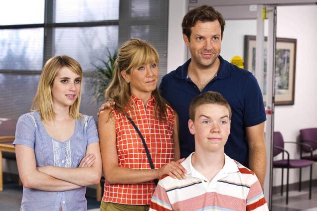 Família do Bagulho: Emma Roberts, Jennifer Aniston, Jason Sudeikis e Will Poulter, as aparências enganam