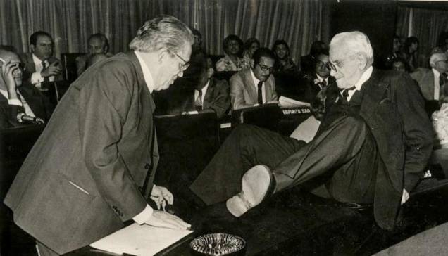 Sobral - O Homem que Não Tinha Preço: luta contra as injustiças e defensor da democracia Sobral - O Homem que Não Tinha Preço: luta contra as injustiças e defensor da democracia