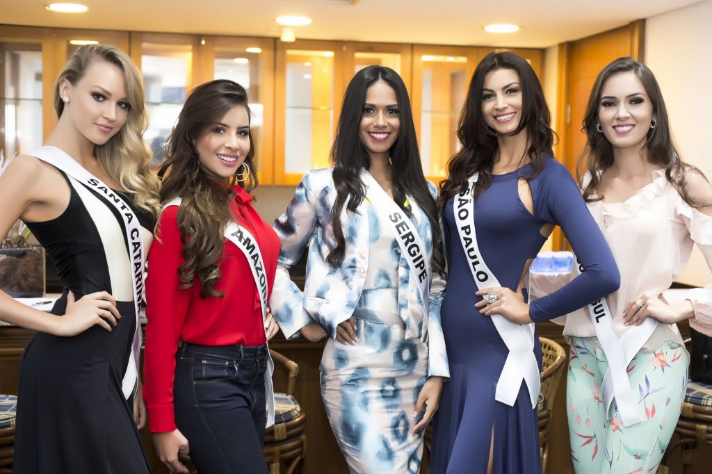 Miss Santa Catarina, Sabrina Meyer; Miss Amazonas, Caroline Toledo; Miss Sergipe, Pryscila Felisberto; Miss São Paulo, Jéssica Voltolini Vilela; Miss Mato Grosso do Sul, Camila Greggo