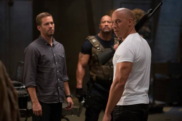 Velozes e Furiosos 6: Paul Walker, Dwayne Johnson e Vin Diesel como Paul, Jobbs e Dom, respectivamente Velozes e Furiosos 6: Paul Walker, Dwayne Johnson e Vin Diesel como Paul, Jobbs e Dom, respectivamente