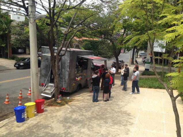 Picnic Food Truck: lanches e pratos rápidos Picnic Food Truck: lanches e pratos rápidos