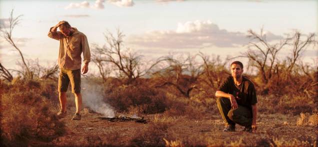 The Rover - A Caçada: Guy Pearce e Robert Pattinson em uma ambiência árida e melancólica